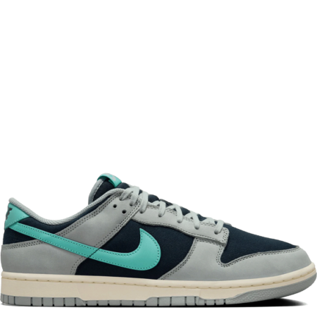 Nike Dunk Low Premium 'Dark Obsidian Green Frost' (FB8895 001)