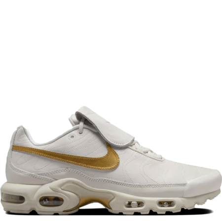 Nike Air Max Plus Tiempo 'Metallic Gold' (HV2541 001)